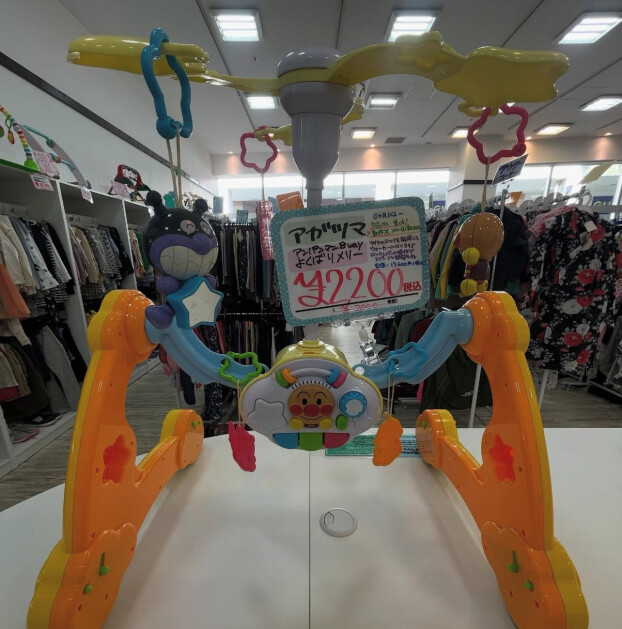 PINOCCHIO アンパンマン8WAY ウォーカーまでへんしん！よくばりメリー　入荷！！