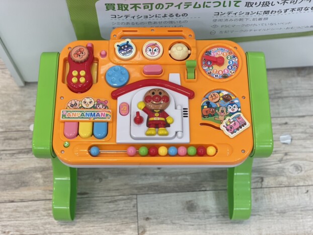 アンパンマン よくばりテーブル 入荷