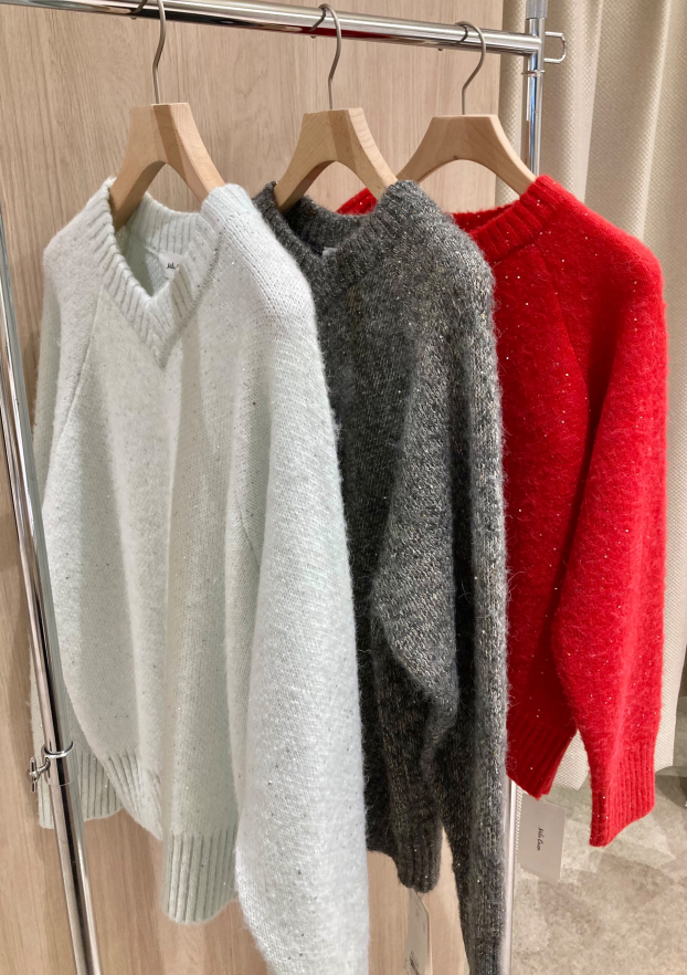 おすすめニットとストールのご紹介