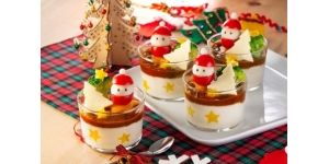 クリスマス企画　cotokoto×ハウス食品　ミニトマトで作るサンタクロースがかわいい　カレーマッシュポテトカップ　